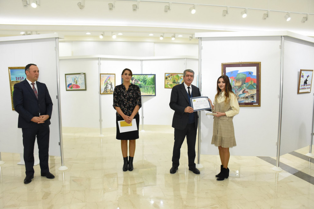 “Qarabağ Azərbaycandır!” adlı rəsm müsabiqəsinin qalibləri məlum oldu<font color=red> - FOTOLAR</font>