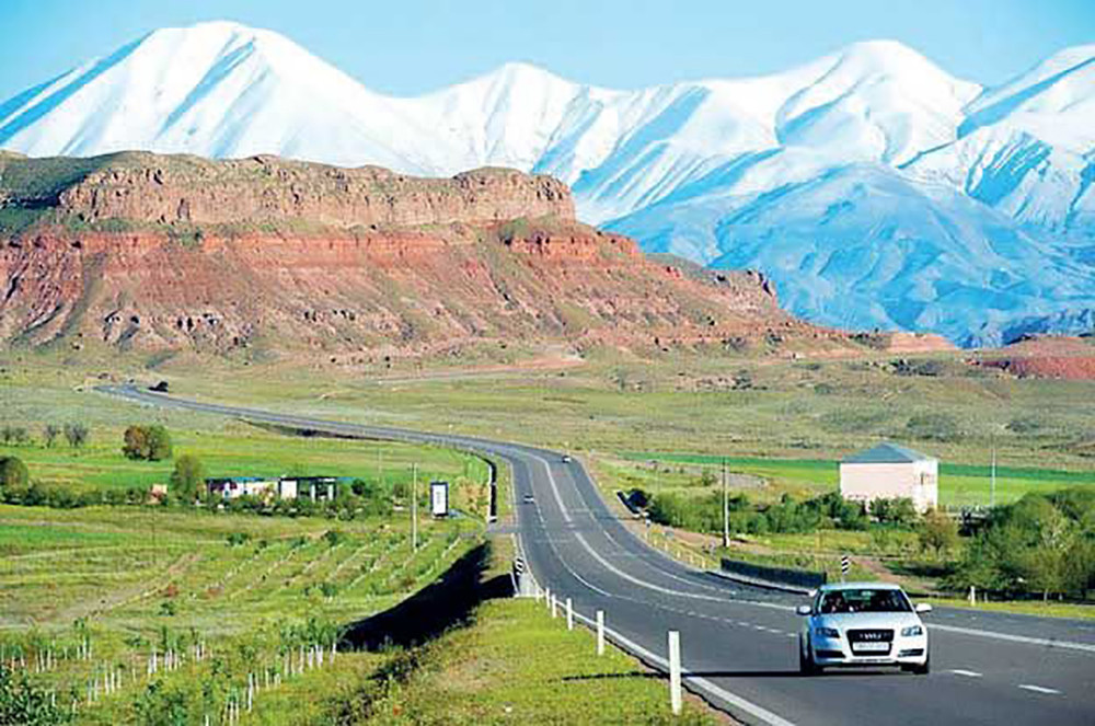 Naxçıvan: tarixi reallıq və muxtariyyət statusu<font color=red> - FOTOLAR</font>