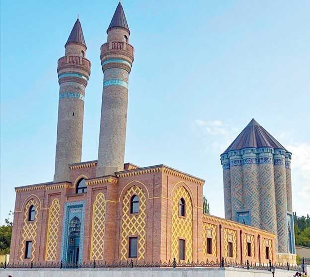 Naxçıvan: tarixi reallıq və muxtariyyət statusu<font color=red> - FOTOLAR</font>