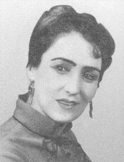 3 yaşında səhnəyə gəldi, həyatını Naxçıvan teatrına bağladı, özü anasının, iki oğlu isə onun sənətinin davamçısı oldu...- Xalq artisti Sofya Hüseynova<font color=red> - FOTOLAR</font>