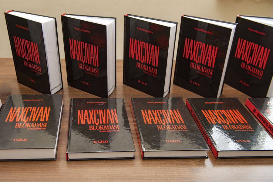 “Naxçıvan blokadası” kitabının müzakirəsi keçirilib<font color=red> - FOTOLAR</font>