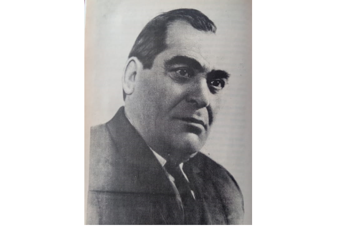 PƏRDƏARXASI: Səhnəmizin “Kürd Musa”sı, “Məşədi  İbad”ı Xalq artisti Əyyub Haqverdiyev<font color=red> - FOTOLAR</font>