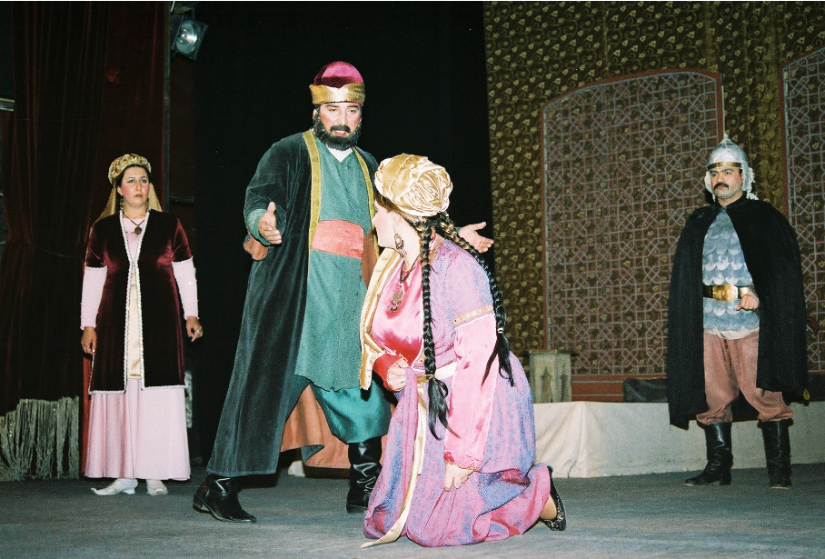 Teatrı məbəd sayan aktyor: Cəbrayıl Nəbiyev - 60<font color=red> - FOTOLAR</font>