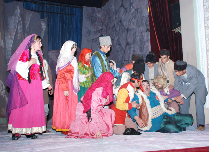 Teatrı məbəd sayan aktyor: Cəbrayıl Nəbiyev - 60<font color=red> - FOTOLAR</font>