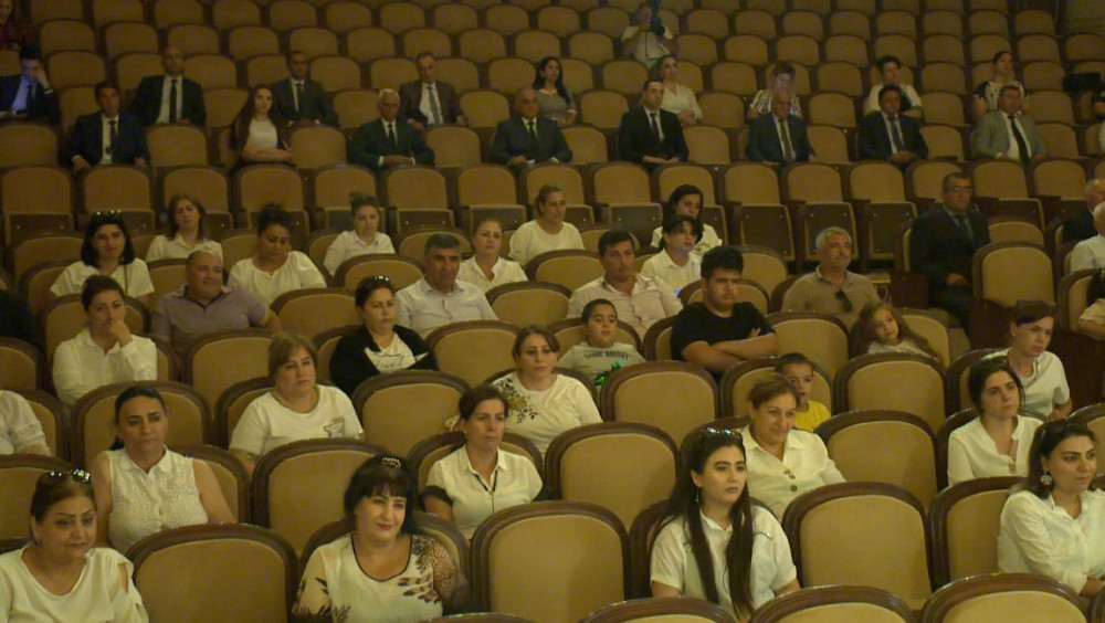 Naxçıvanda 138-ci teatr mövsümü başa çatıb<font color=red> - FOTOLAR</font>