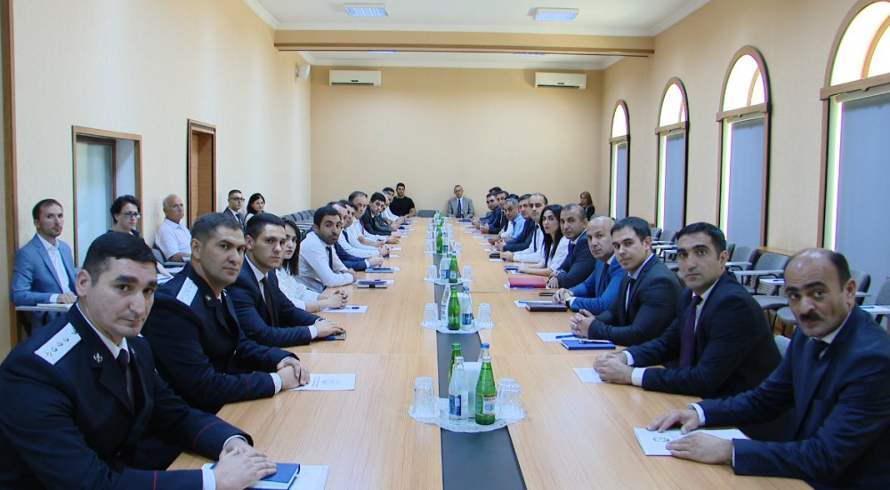 Muxtar respublikada əcnəbilərin əmək fəaliyyəti təmin edilir<font color=red> - FOTOLAR</font>