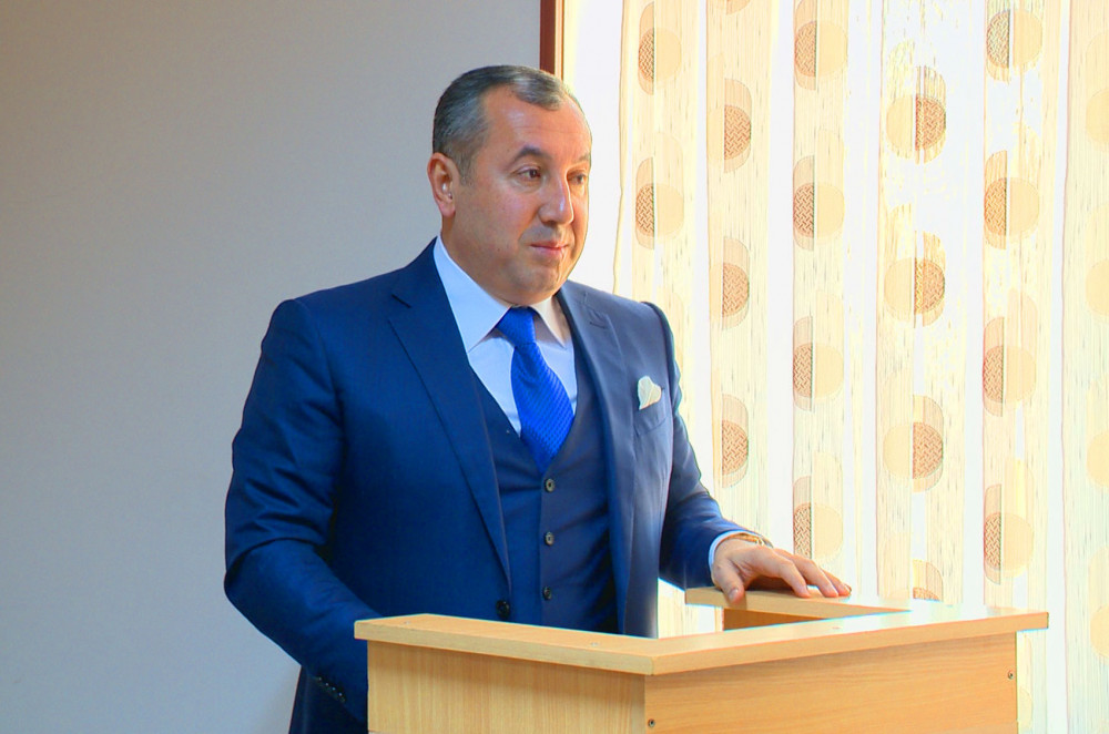 Vüqar Abbasov Naxçıvan Futbol Federasiyasının sədri seçilib<font color=red> - FOTOLAR</font>