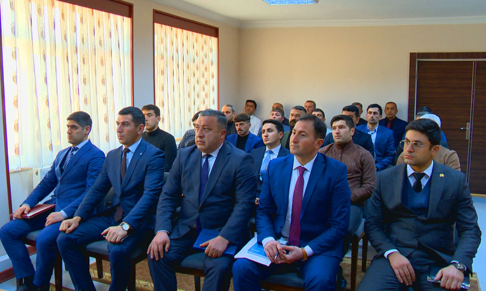 Vüqar Abbasov Naxçıvan Futbol Federasiyasının sədri seçilib<font color=red> - FOTOLAR</font>