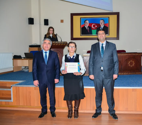NDU-da Kimya, Fizika və Biologiya fənləri üzrə ixtisasartırma kursunu müvəffəqiyyətlə bitirən müəllimlərə sertifikat təqdim olunub<font color=red> - FOTOLAR</font>