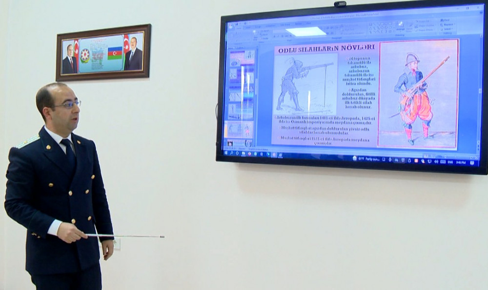 Polis kursantların ekspertiza sahəsində bilikləri təkmilləşdirilir<font color=red> - FOTOLAR</font>