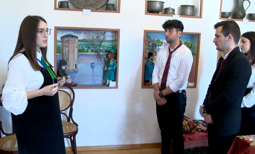 Cəlil Məmmədquluzadənin ev muzeyində açıq dərs keçirilib<font color=red> - FOTOLAR</font>