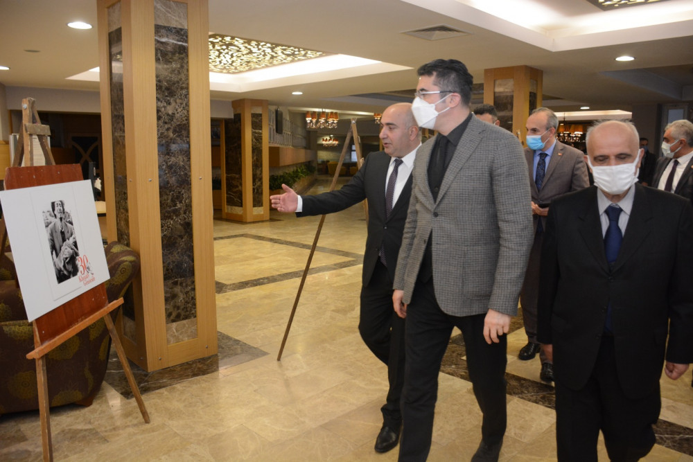 Türkiyənin Ərzurum şəhərində Xocalı soyqırımı qurbanlarının anım mərasimi təşkil edilib<font color=red> - FOTOLAR</font>