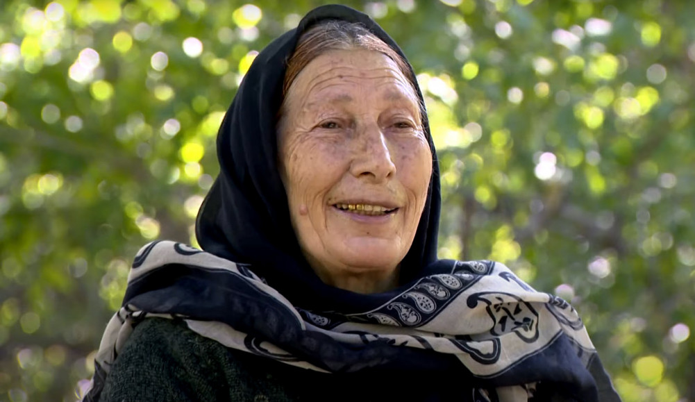 Qonşu qonşu olsa...<font color=red> - FOTOLAR</font>