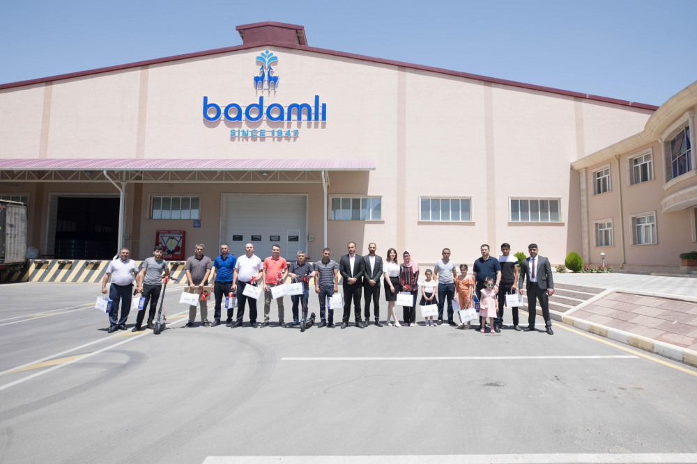 "Badamlı 75" lotereyasının 2-ci tirajının qaliblərinə hədiyyələr təqdim edilib<font color=red> - FOTOLAR</font>