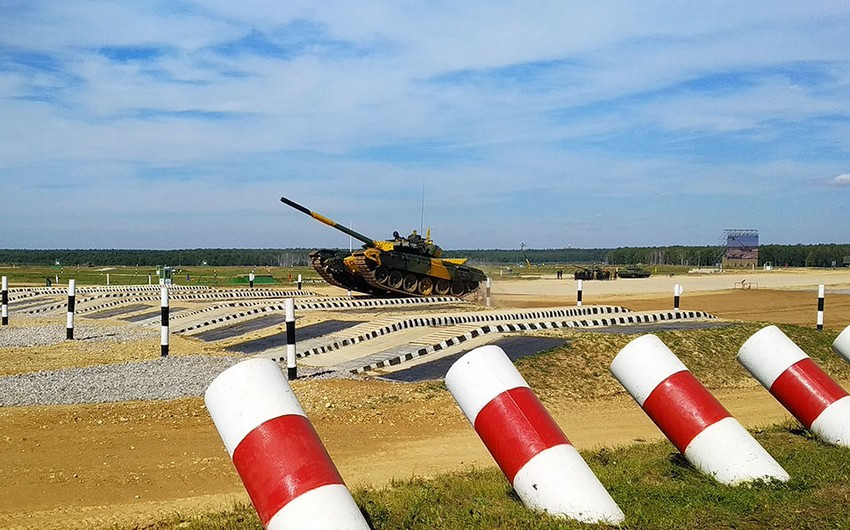 Azərbaycan hərbçiləri “Tank biatlonu” müsabiqəsində ilk yarışa başlayıb<font color=red> - FOTOLAR</font>