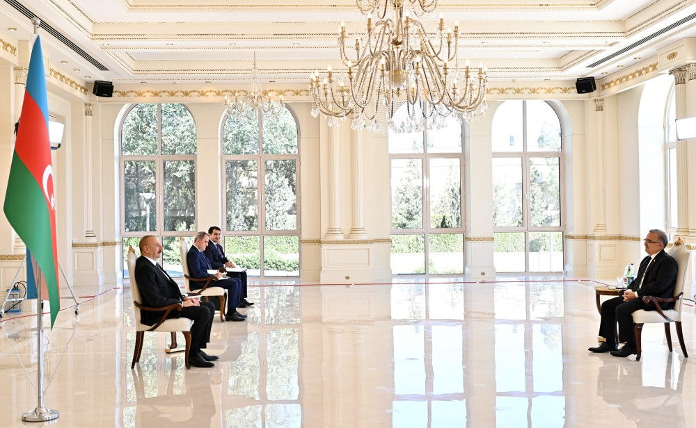 Prezident İlham Əliyev Dominikanın Azərbaycanda yeni təyin olunan səfirinin etimadnaməsini qəbul edib<font color='red'> - YENİLƏNİB</font><font color=red> - FOTOLAR</font>