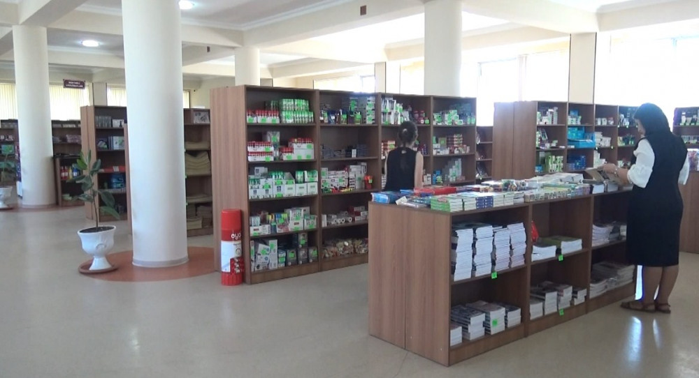 Müəllim və valideynlərə məktəbli ləvazimatları sərfəli qiymətlərlə təklif olunur<font color=red> - FOTOLAR</font>