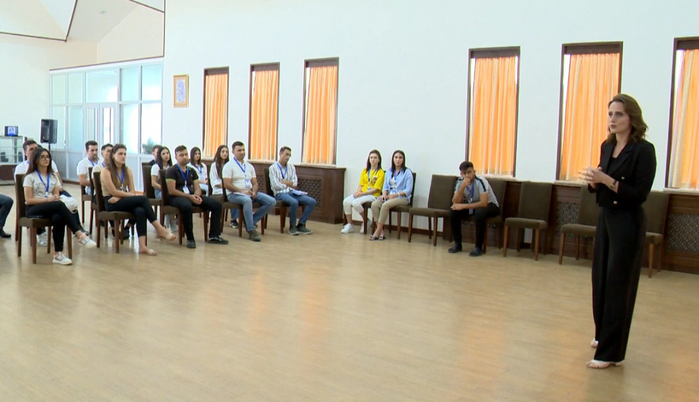 Gənclər motivasiya düşərgəsində iştirak edirlər<font color=red> - FOTOLAR</font>