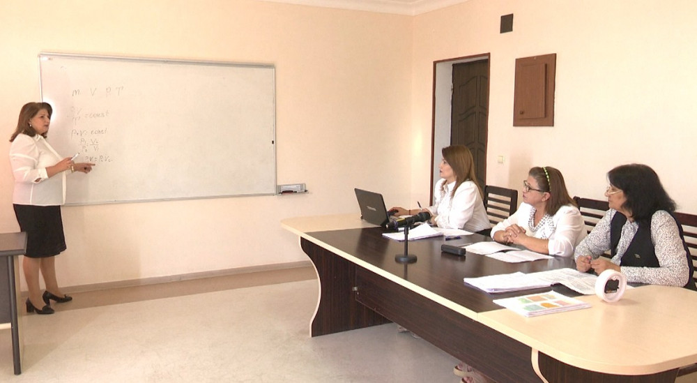 Naxçıvanda hərbi lisey müəllimlərinin sertifikatlaşdırılması aparılır<font color=red> - FOTOLAR</font>