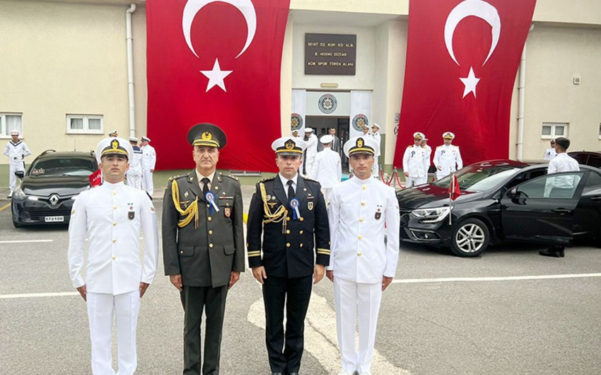 Türkiyədə təhsilini başa vuran Azərbaycan hərbçilərinə diplomlar təqdim edilib<font color=red> - FOTOLAR</font>