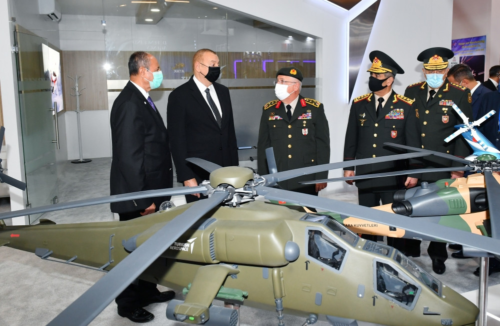 Prezident İlham Əliyev 4-cü “ADEX” və 13-cü “Securex Caspian” sərgiləri ilə tanış olub<font color='red'> - YENİLƏNİB</font><font color=red> - FOTOLAR</font>