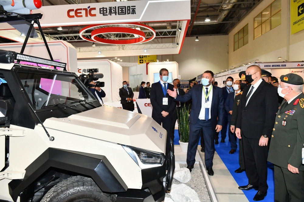 Prezident İlham Əliyev 4-cü “ADEX” və 13-cü “Securex Caspian” sərgiləri ilə tanış olub<font color='red'> - YENİLƏNİB</font><font color=red> - FOTOLAR</font>