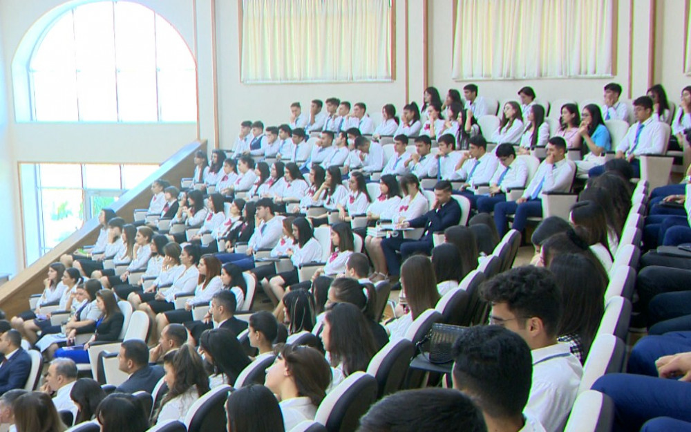 "Naxçıvan” Universitetində Beynəlxalq Şərq Konfransı keçirilib<font color=red> - FOTOLAR</font>