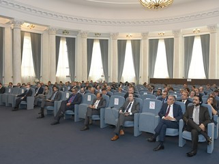 XİN-də diplomatik korpusun nümayəndələri üçün brifinq keçirilib<font color=red> - FOTOLAR</font>