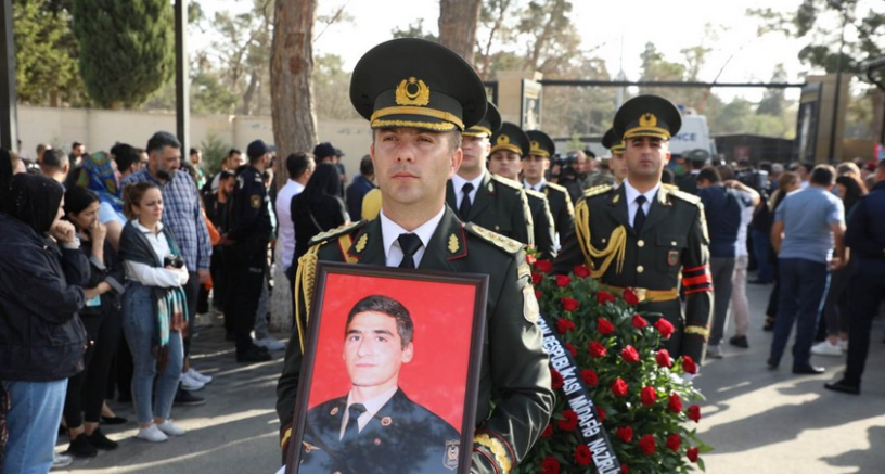 Şəhid Səbuhi Əhmədov İkinci Fəxri xiyabanda dəfn edilir<font color=red> - FOTOLAR</font>