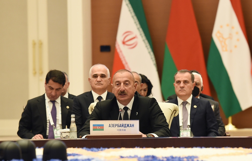 Azərbaycan Prezidenti İlham Əliyev Səmərqənddə keçirilən Şanxay Əməkdaşlıq Təşkilatına üzv ölkələrin Sammitində çıxış edib<font color='red'> - YENİLƏNİB 2</font><font color=red> - FOTOLAR</font>