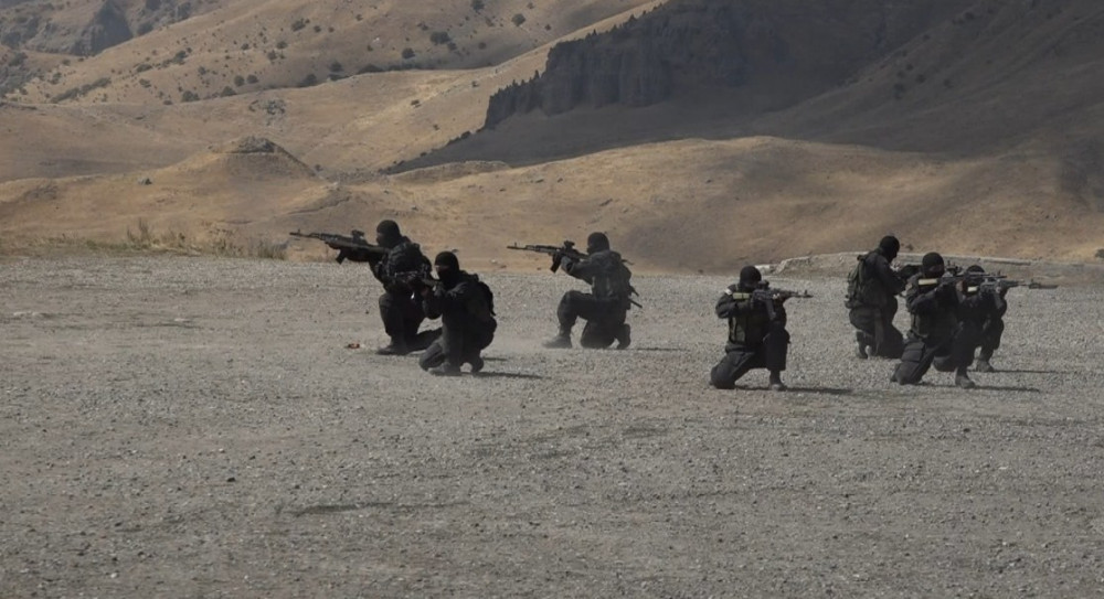 Tələbələr Vətən müharibəsi qaziləri və hərbi pilotlarla görüşüblər<font color=red> - FOTOLAR</font>
