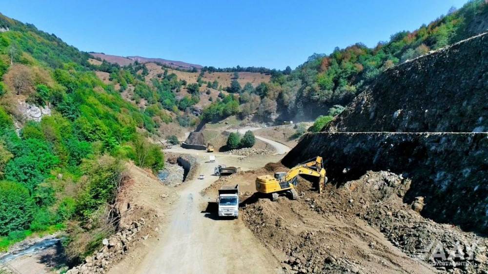 Toğanalı-Kəlbəcər-İstisu yolunun və Murovdağ tunelinin inşası davam etdirilir<font color=red> - FOTOLAR</font>