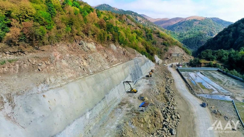 Toğanalı-Kəlbəcər-İstisu yolunun və Murovdağ tunelinin inşası davam etdirilir<font color=red> - FOTOLAR</font>