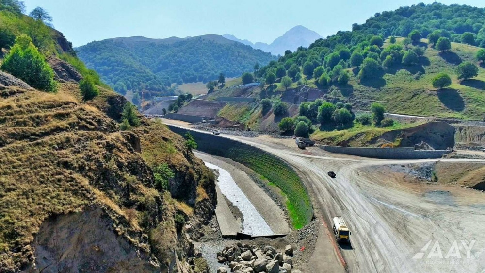 Toğanalı-Kəlbəcər-İstisu yolunun və Murovdağ tunelinin inşası davam etdirilir<font color=red> - FOTOLAR</font>