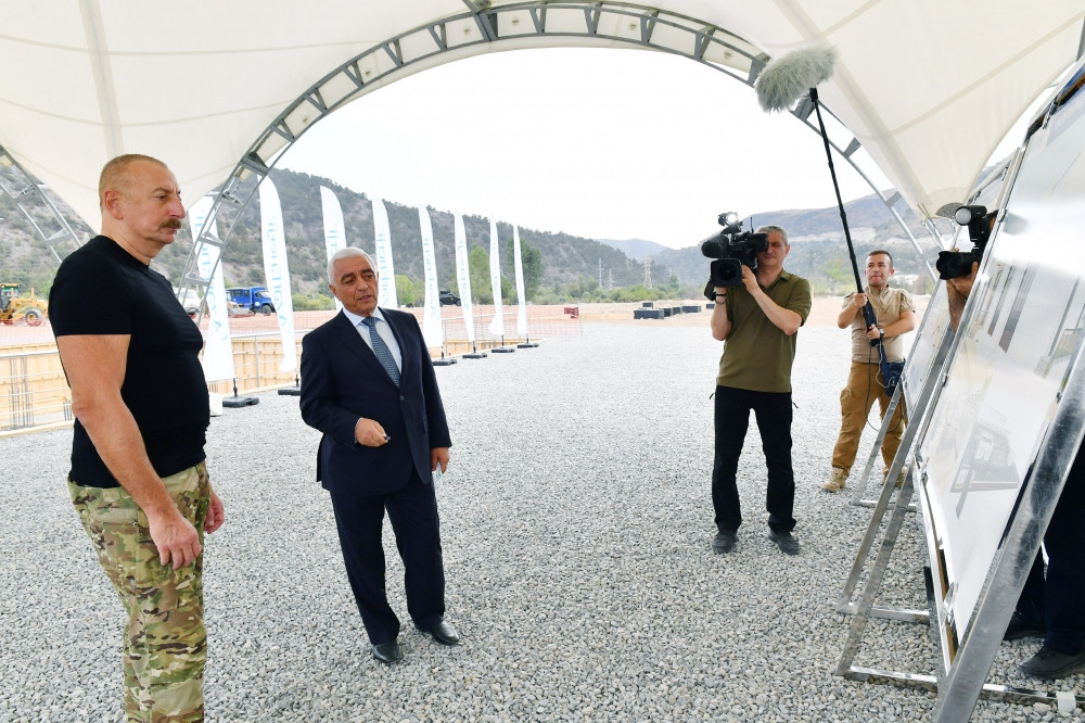 Prezident İlham Əliyev “Laçın” Qovşaq Yarımstansiyasının təməlqoyma mərasimində iştirak edib<font color=red> - FOTOLAR</font>