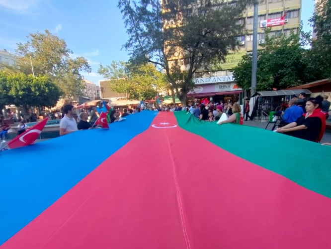 Antalyada Azərbaycan Ordusuna dəstək və erməni təxribatlarına etiraz məqsədilə tədbir keçirilib<font color=red> - FOTOLAR</font>
