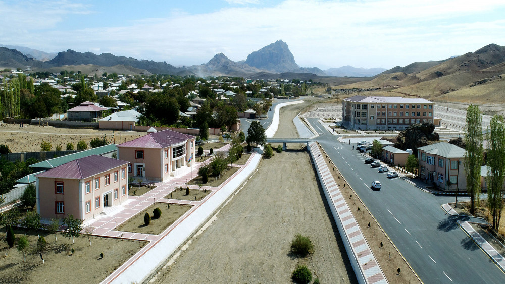 Sirab Kənd Mərkəzi və Həkim Ambulatoriyasında müasir iş şəraiti yaradılıb<font color=red> - FOTOLAR</font>