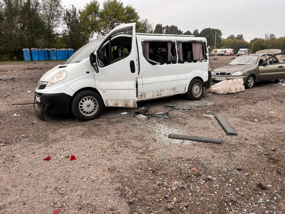 Zaporojyedə mülki avtomobil karvanına raket zərbəsi endirilib, azı 23 nəfər ölüb<font color=red> - FOTOLAR</font>