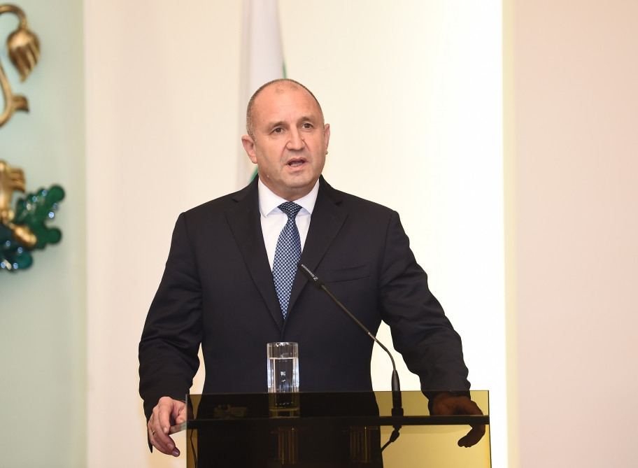 Azərbaycan və Bolqarıstan prezidentləri mətbuata bəyanatlarla çıxış ediblər<font color='red'> - YENİLƏNİB</font><font color=red> - FOTOLAR</font>