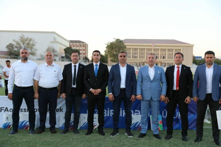 Naxçıvanda “Kütləvi futbol həftəsi” layihəsi həyata keçirilib <font color=red> - FOTOLAR</font>
