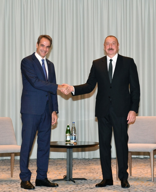 Prezident İlham Əliyev Sofiyada Yunanıstanın Baş naziri ilə görüşüb<font color='red'> - YENİLƏNİB</font><font color=red> - FOTOLAR</font>