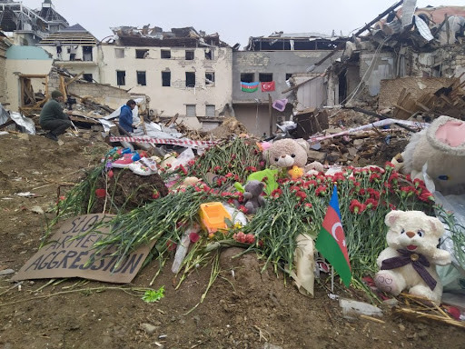 Gəncə terrorundan 2 il keçir<font color=red> - FOTOLAR</font>