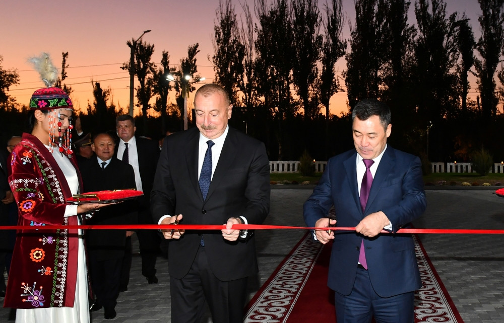 Bişkekdə Qırğızıstan-Azərbaycan Dostluq Parkı açılıb<font color='red'> - YENİLƏNİB</font><font color=red> - FOTOLAR</font>