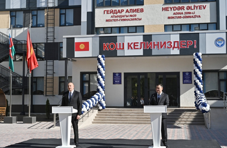 Bişkekdə Heydər Əliyev adına Məktəb-Gimnaziya təhsil-tərbiyə kompleksinin açılışı olub<font color='red'> - YENİLƏNİB</font><font color=red> - FOTOLAR</font>