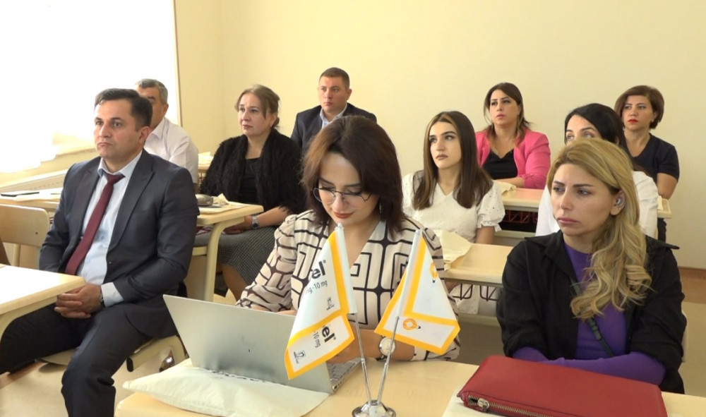 Naxçıvanda tibbin aktual mövzularını əhatə edən növbəti konfrans keçirilib<font color=red> - FOTOLAR</font>