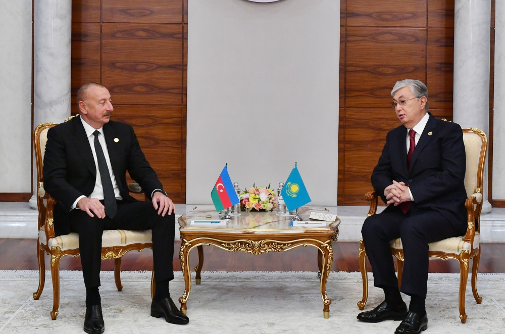 Astanada Azərbaycan Prezidenti İlham Əliyevin Qazaxıstan Prezidenti Kasım-Jomart Tokayev ilə görüşü olub<font color='red'> - YENİLƏNİB</font><font color=red> - FOTOLAR</font>