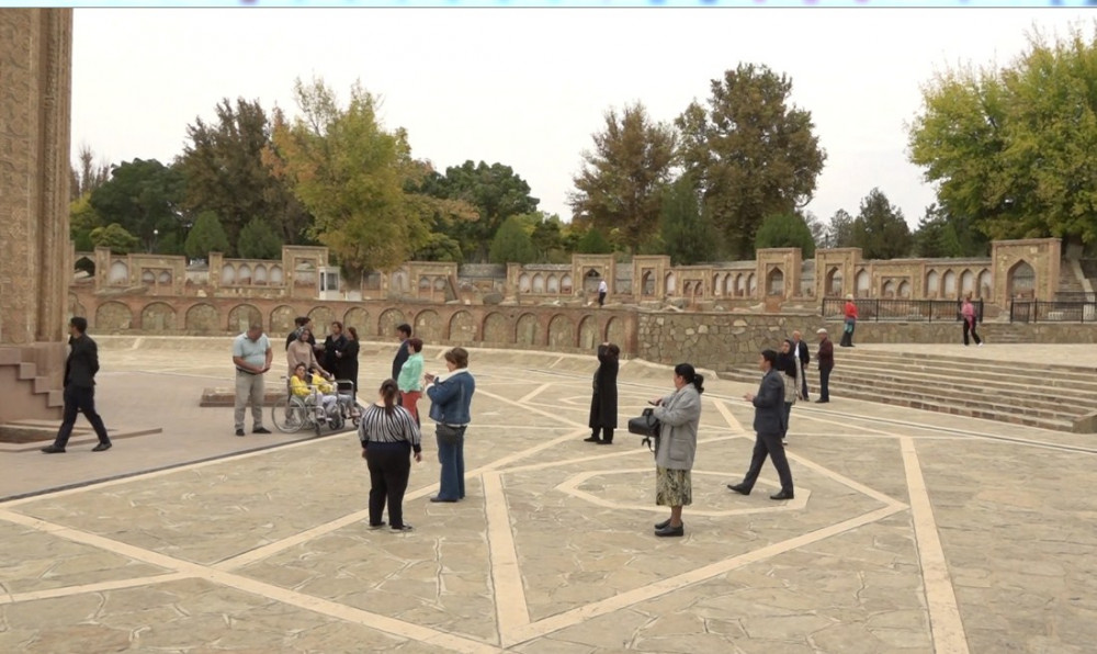 Xüsusi qayğıya ehtiyacı olan şəxslər Naxçıvanın müalicə və turizm imkanlarından yararlanıb<font color=red> - FOTOLAR</font>