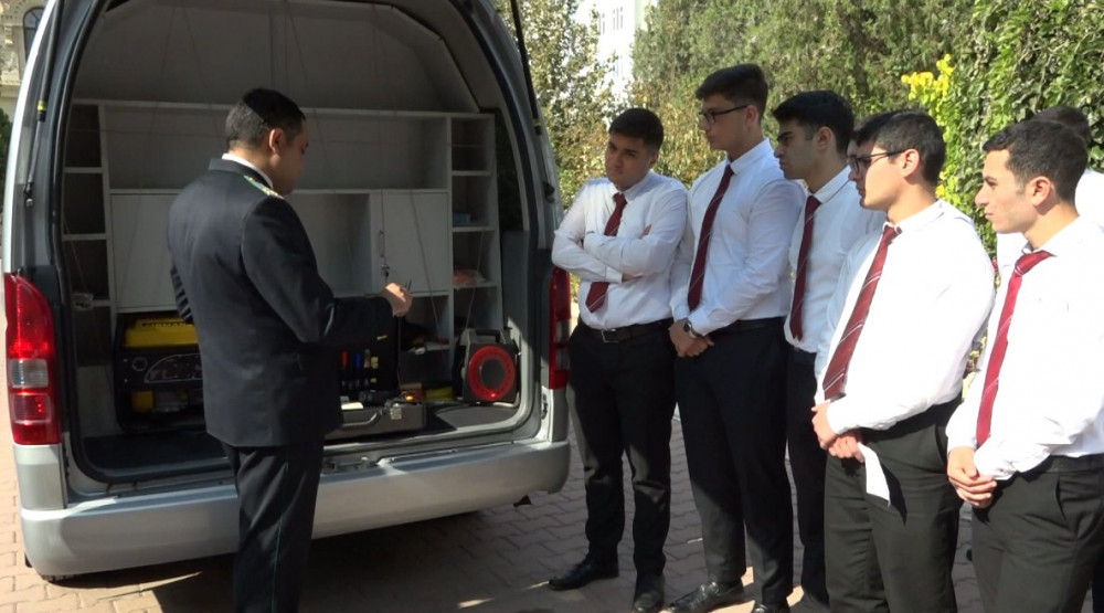 Tələbələr Naxçıvan Muxtar Respublikası Prokurorluğunda təcrübə keçiblər<font color=red> - FOTOLAR</font>