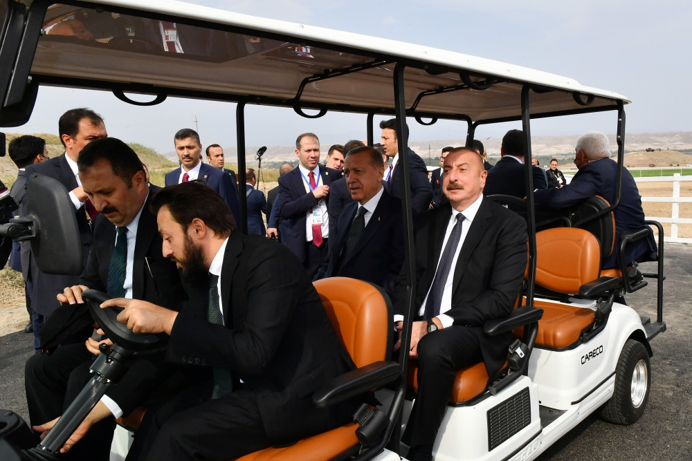Azərbaycan və Türkiyə prezidentləri Zəngilanda “Dost Aqropark” ağıllı kənd təsərrüfatı kompleksinin birinci mərhələsinin açılışında iştirak ediblər<font color='red'> - YENİLƏNİB</font><font color=red> - FOTOLAR</font>