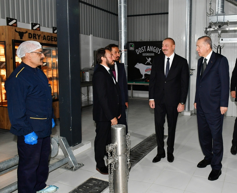 Azərbaycan və Türkiyə prezidentləri Zəngilanda “Dost Aqropark” ağıllı kənd təsərrüfatı kompleksinin birinci mərhələsinin açılışında iştirak ediblər<font color='red'> - YENİLƏNİB</font><font color=red> - FOTOLAR</font>